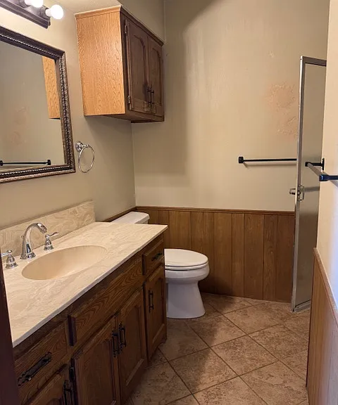 2118 N Crescent Dr — Photo 14
