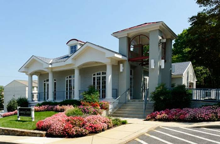 Leasing Office