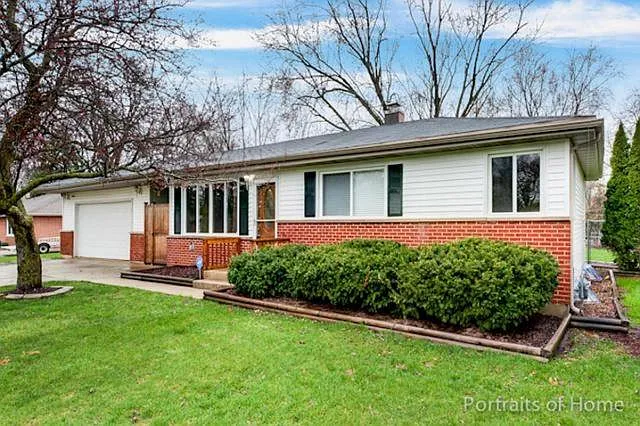 2N330 Amy Ave photo 1