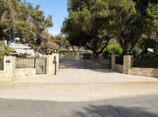 461 Riverside Rd, Oak View, CA 93022