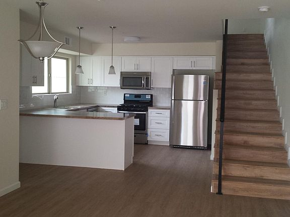 2nd image of 11435 Tiara St