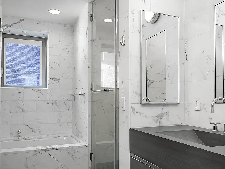 240 Park Ave S #8C — Photo 8