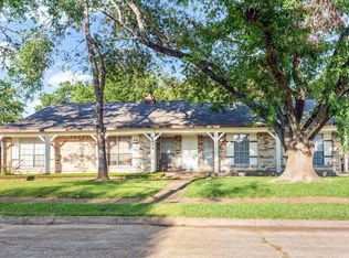 9521 Danforth Way, Houston, TX 77083