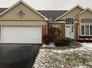 630 Berkley Dr, Romeoville, IL 60446