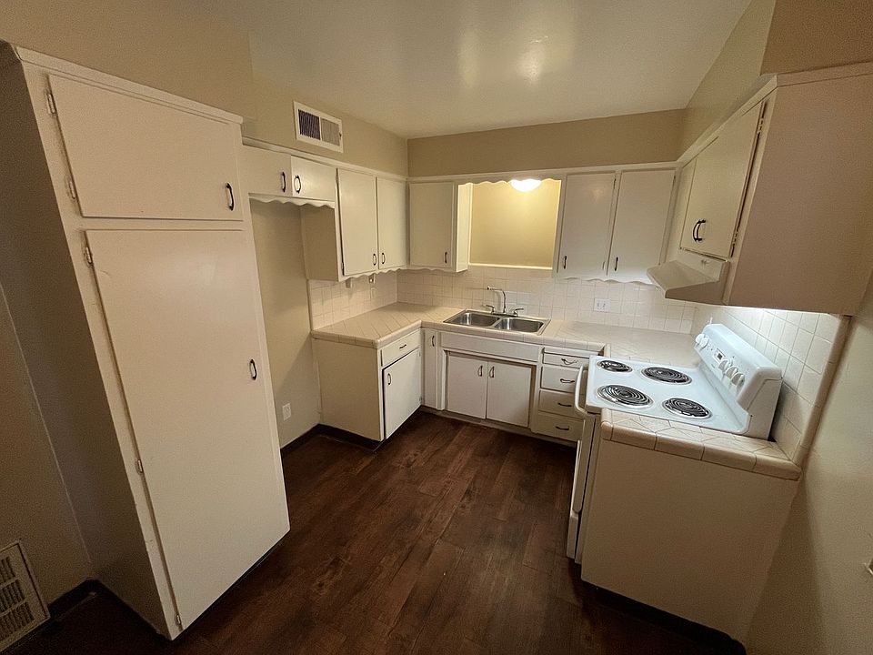 Sierra View Apts 554 W Morton Ave Porterville CA Zillow