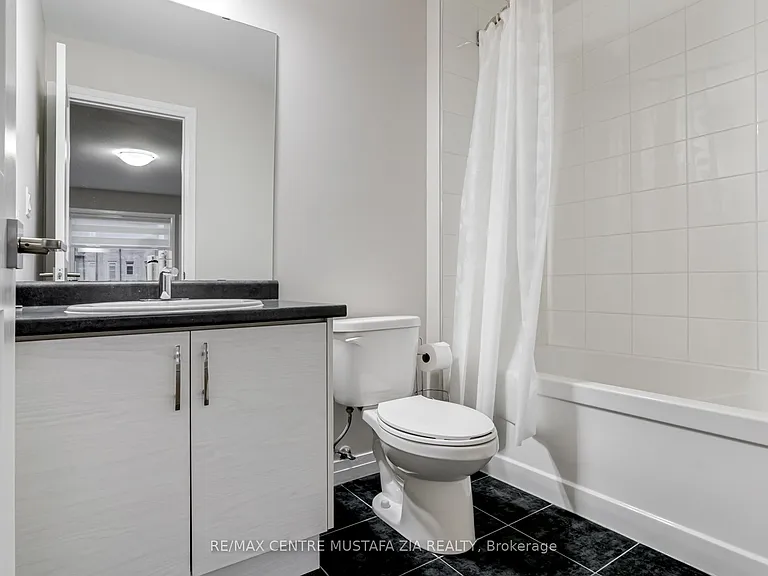 74 Soho St — Photo 22