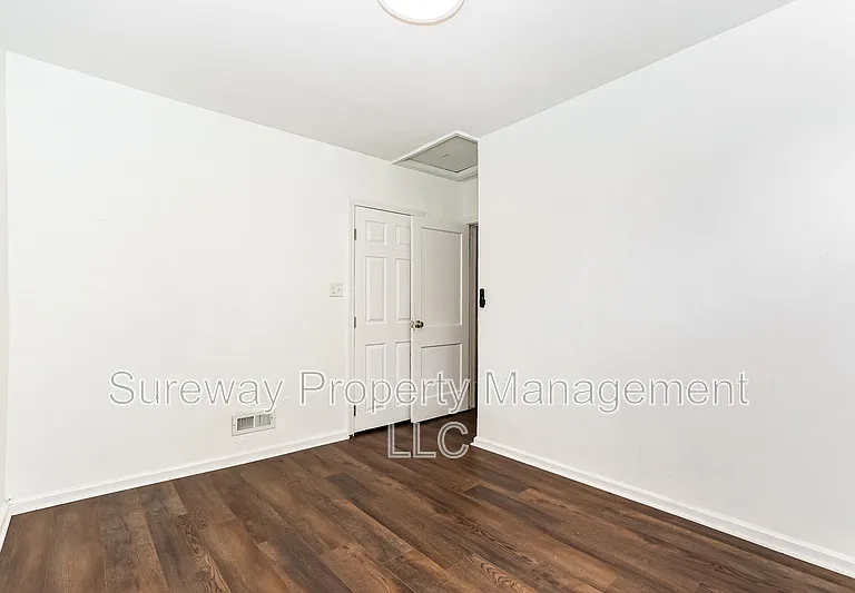 739 Pennsylvania Ave — Photo 9