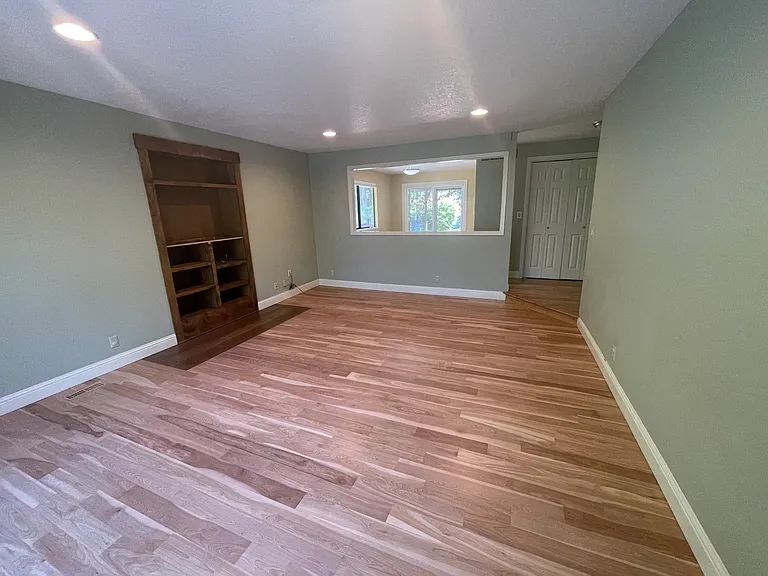 5420 W Hill Rd — Photo 8