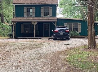 286 Piney Point Rd, Deltaville, VA 23043