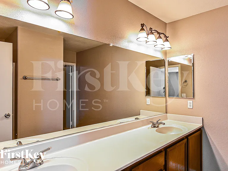 5970 Tamara Costa Ct — Photo 16