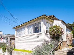 217 19th St, Pacific Grove, CA 93950