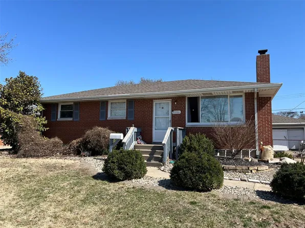 3256 Carlson Ave, Granite City, IL 62040