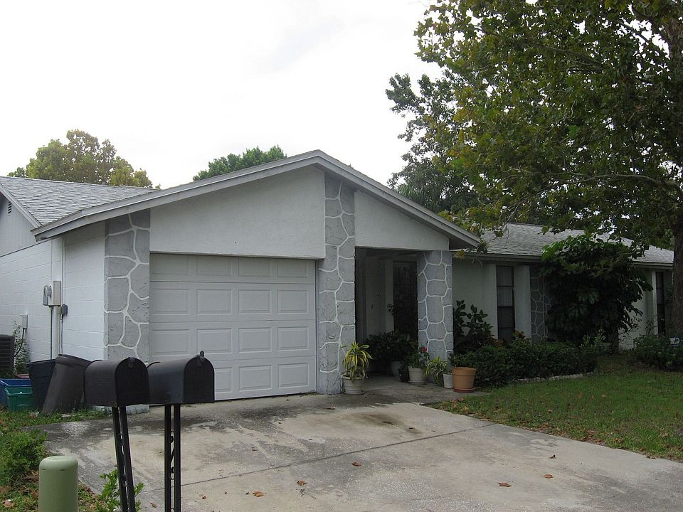 1st image of 9217 Roundwood Ct