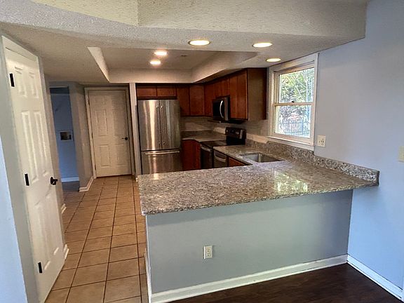 2nd image of 1605 Clear Brook Dr