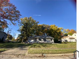 933 Russell Ave, Akron, OH