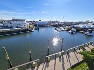 47 Anchor Street #Y, Freeport, NY 11520