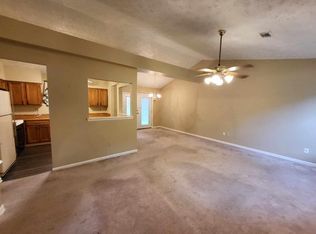 2581 Inverloch Cir, Duluth, GA 30096