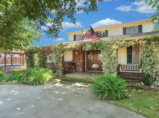 11514 E Benndorf Rd, Acampo, CA 95220