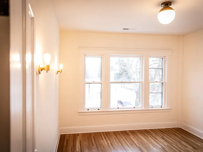 569 Linwood Ave #2 — Photo 11