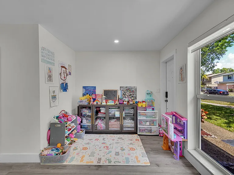 10108 SW 53rd Ct — Photo 19