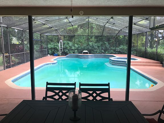 4th image of 3030 Wister Cir