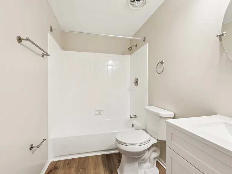 Westgate Apts & Townhouses LP — Photo 5