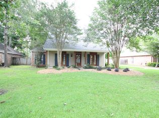 18237 Creek Hollow Rd, Baton Rouge, LA 70817