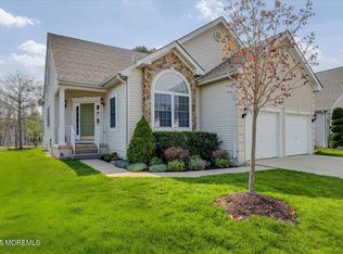 14 Congressional Rd, Jackson, NJ 08527