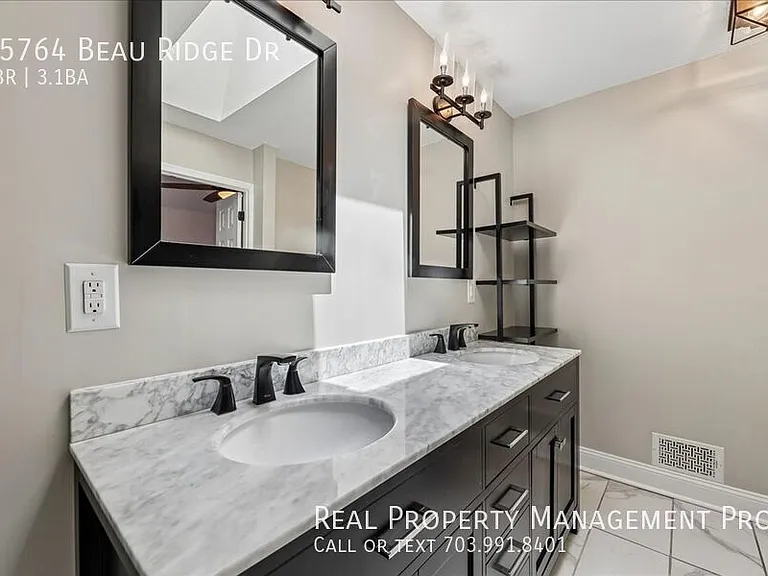 15764 Beau Ridge Dr — Photo 25