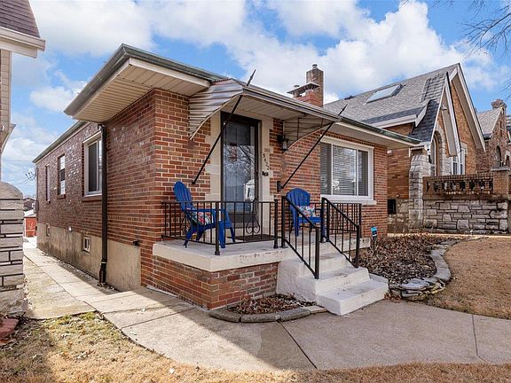 3rd image of 5422 Sutherland Ave