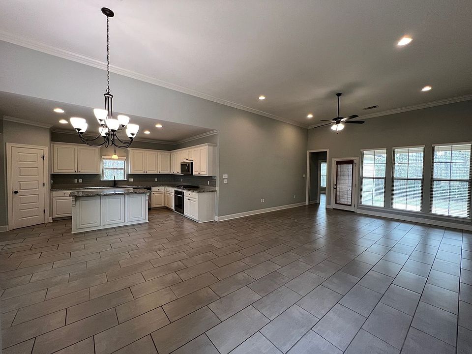 1st image of 27943 Meadow Hill Ln