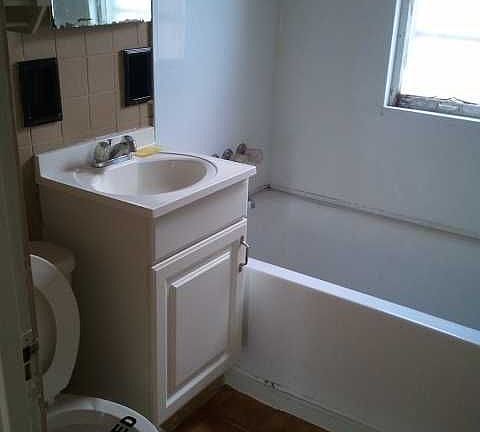 5th image of 6635 Rockdale St