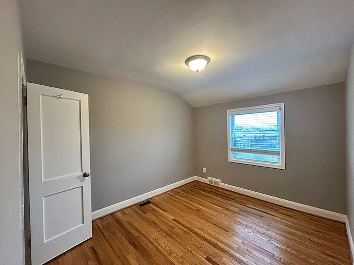 1700 Joan Ave — Photo 5