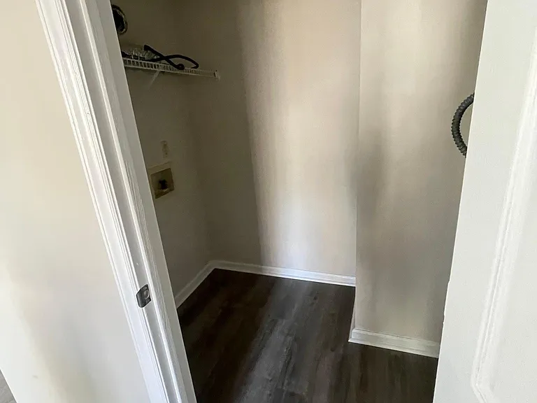 6412 Windsor Gate Ln — Photo 3