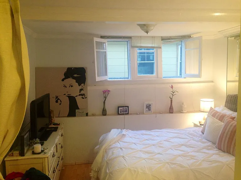 Jasmine St — Photo 14