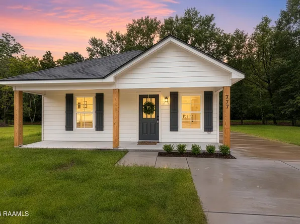777 Sidney Dr, Breaux Bridge, LA 70517