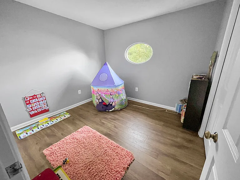 15690 Pike Trl — Photo 27