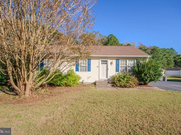 613 S Camden Ave, Fruitland, MD 21826