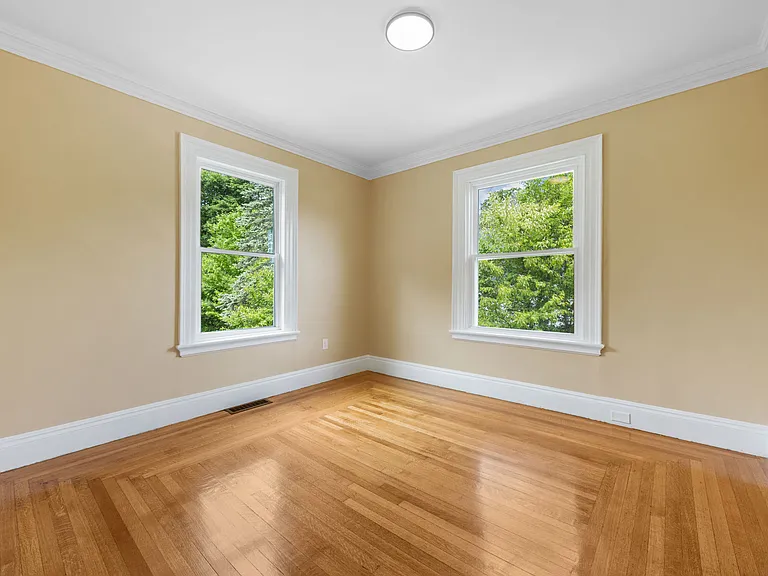 48 Union St #1 — Photo 21