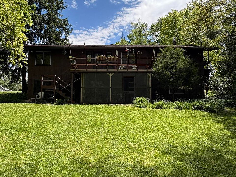 2nd image of 229 Brookwood Dr