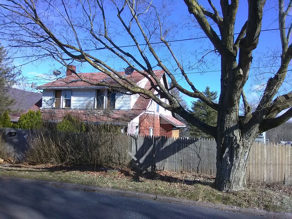 2nd image of 80 E 5th Ave