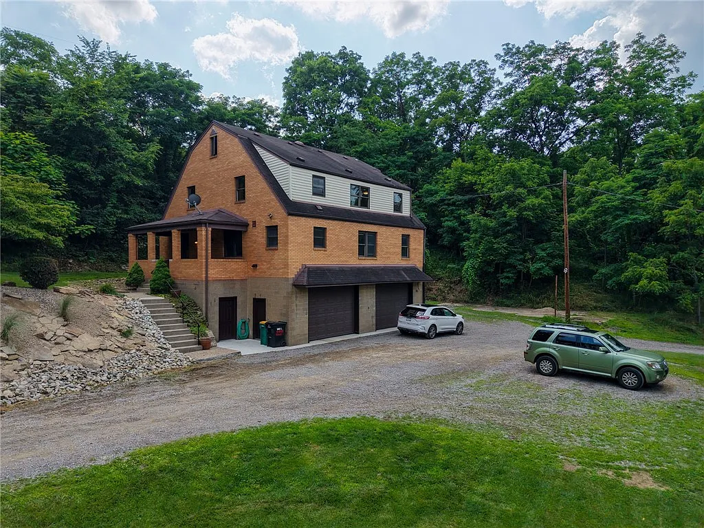 3 bed, 3515 sqft, $1,850 — Photo 3