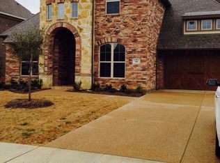 202 Rock Tree Ct, Mansfield, TX 76063