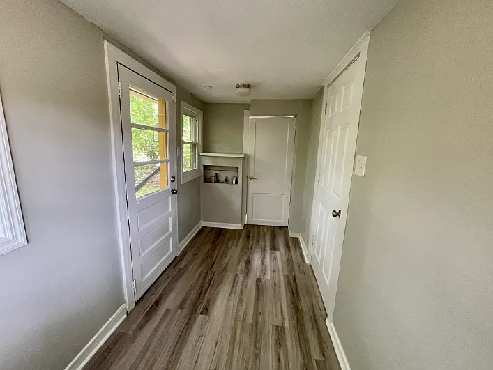 313 Beech St — Photo 12