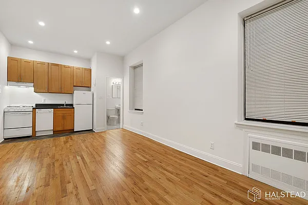 Rented by Halstead Real Estate | media 13