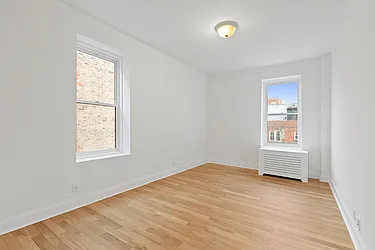 Rented by Akelius Real Estate Management