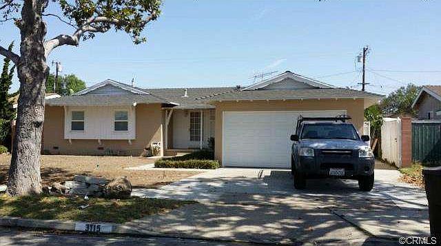 1st image of 3115 W Paso Robles Dr
