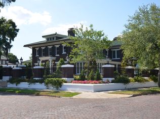201 14th Ave N, Saint Petersburg, FL 33701