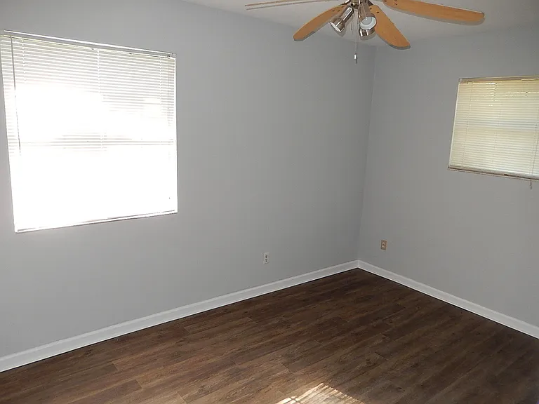 1903 Skyland Dr — Photo 6