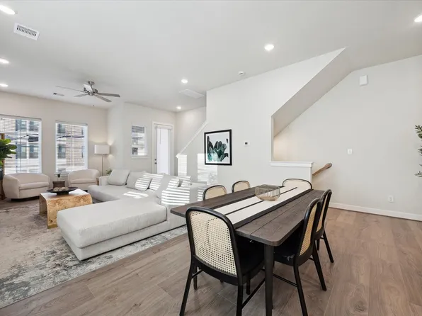 3087 Hicks St, Houston, TX 77007